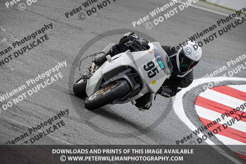 donington no limits trackday;donington park photographs;donington trackday photographs;no limits trackdays;peter wileman photography;trackday digital images;trackday photos